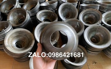 Chén chân pallet