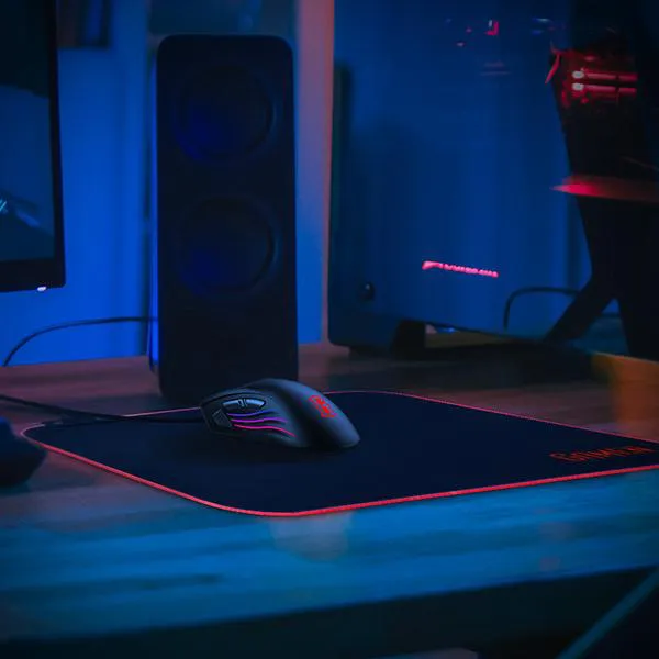 Miếng lót chuột Gaming hiệu ứng RGB GP-Halo black