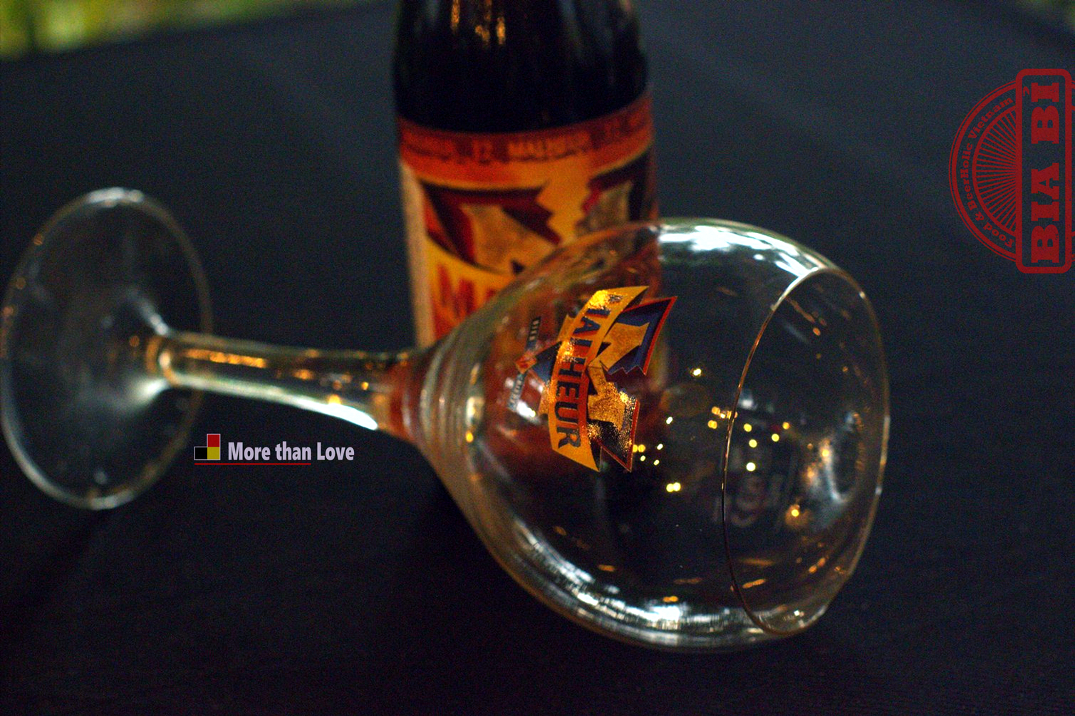 ly thủy tinh uống bia bia Bỉ nặng độ cao cấp Malheur 12