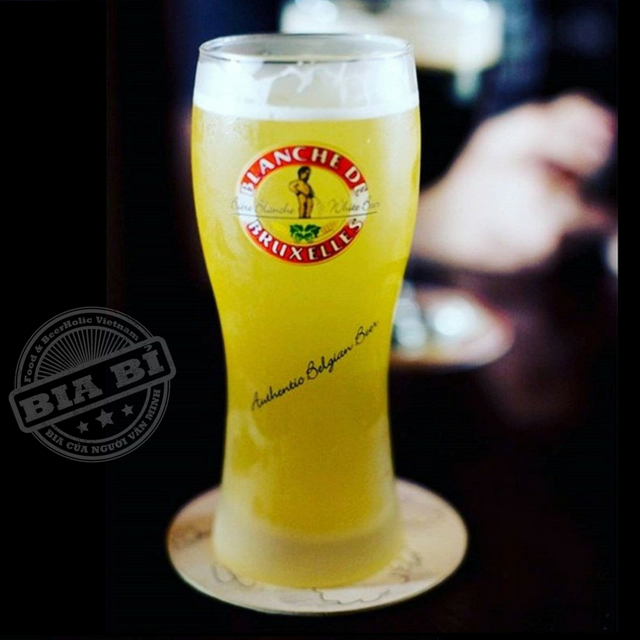 ly thủy tinh cao cấp bia trắng bỉ Blanche De Bruxelles