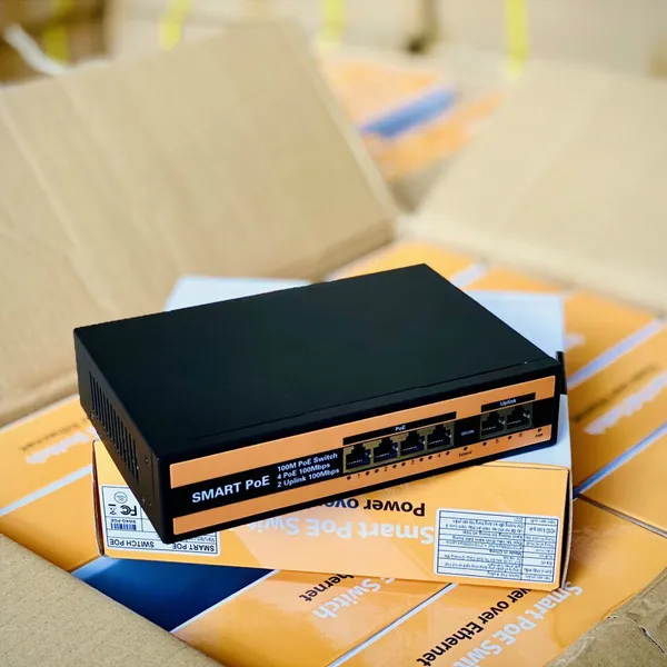 SWITCH SMART POE 4 PORT + 2 UPLINK