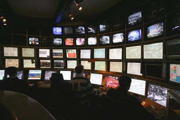 Phòng đều khiển trung tâm của Miniatur Wunderland Phòng đều khiển trung tâm của Miniatur Wunderland