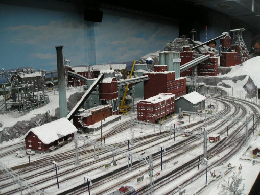 Mô hình kiến trúc mô tả 1 nhà ga vào mùa đông Mô hình kiến trúc mô tả 1 nhà ga vào mùa đông