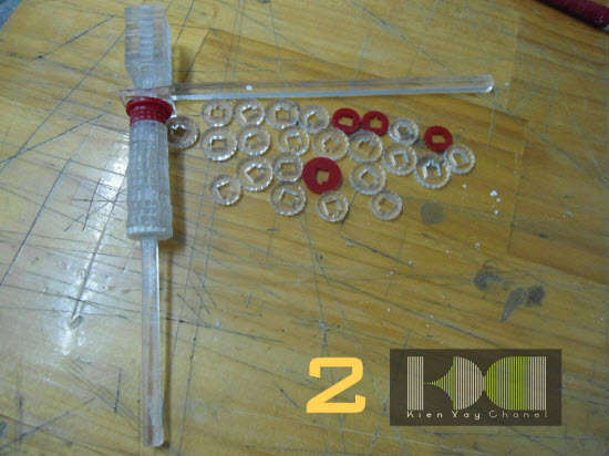 Tiến hành ráp phôi Tiến hành ráp phôi