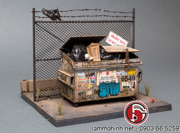 Một tác phẩm mô hình kiến trúc khác của Smith... thùng rác Một tác phẩm mô hình kiến trúc khác của Smith... thùng rác