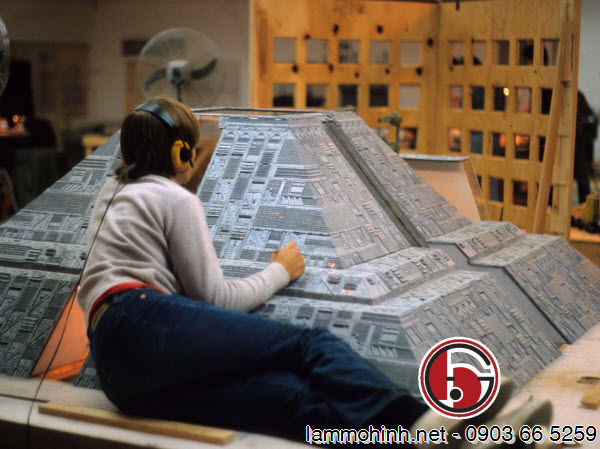 Cấu trúc kim tự tháp của tháp Wallace Cấu trúc kim tự tháp của tháp Wallace