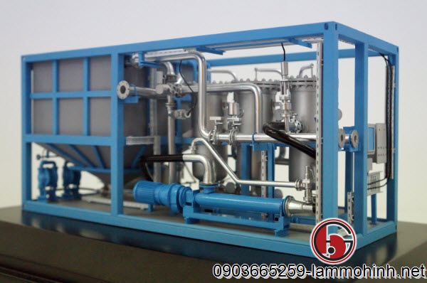 Mặt sau của mô hình kiến trúc OCS với hệ thống bơm và đường ống mềm Mặt sau của mô hình kiến trúc OCS với hệ thống bơm và đường ống mềm