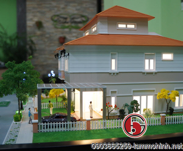 Mặt bên của nhà A-VIII Mặt bên của nhà A-VIII