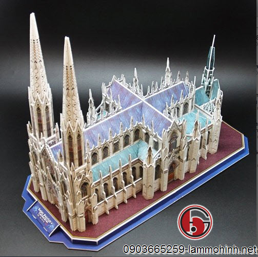 Mô hình kiến trúc đã tái hiện rõ nét từng chi tiết của nhà thờ Mô hình kiến trúc đã tái hiện rõ nét từng chi tiết của nhà thờ
