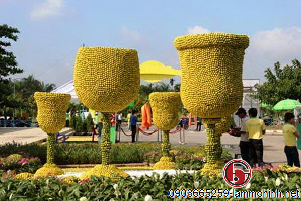 Những chiếc ly mô hình với đầy đủ kích thước thể hiện rất là sống động và chân thực Những chiếc ly mô hình với đầy đủ kích thước thể hiện rất là sống động và chân thực