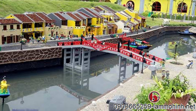 Những miếng lego được sắp xếp vô cùng tinh tế Những miếng lego được sắp xếp vô cùng tinh tế