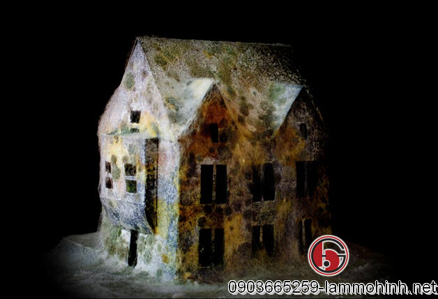 Những mô hình kiến trúc của Del Nero tạo cho ta cảm giác như lạc vào thế giới hoang vu, kỳ bí. Những mô hình kiến trúc của Del Nero tạo cho ta cảm giác như lạc vào thế giới hoang vu, kỳ bí.