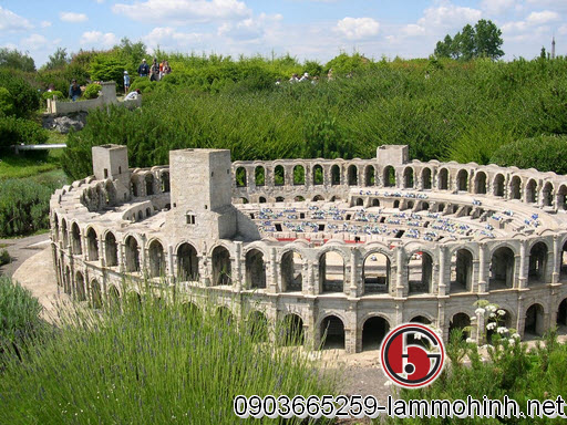 Mô hình kiến trúc đấu trường Arles Amphitheatre tại thành phố Arles miền Nam nước Pháp - Đây củng là bối cảnh của bộ phim Duoble Team năm 1997 Mô hình kiến trúc đấu trường Arles Amphitheatre tại thành phố Arles miền Nam nước Pháp - Đây củng là bối cảnh của bộ phim Duoble Team năm 1997