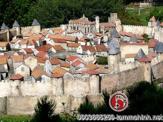 Hình ảnh của mô hình kiến trúc những ngôi nhà xây san sát nhau Hình ảnh của mô hình kiến trúc những ngôi nhà xây san sát nhau