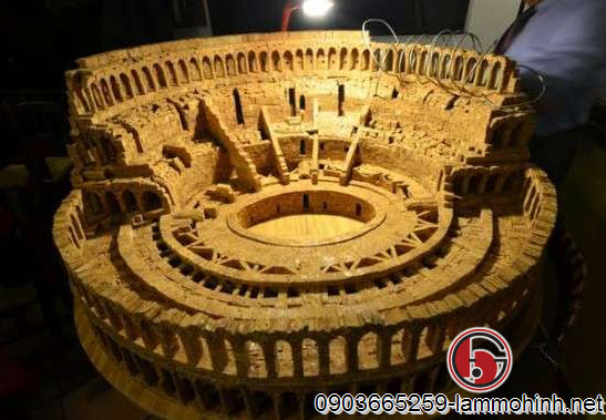 Mô hình kiến trúc Đấu trường La Mã bằng nút chai Mô hình kiến trúc Đấu trường La Mã bằng nút chai