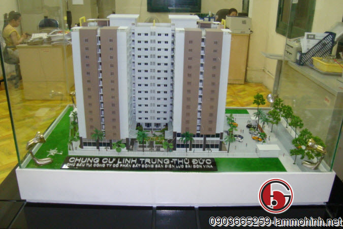 Mô hình tòa nhà ở giữa giúp không gian trở nên rộng và thoáng hơn. Mô hình tòa nhà ở giữa giúp không gian trở nên rộng và thoáng hơn.