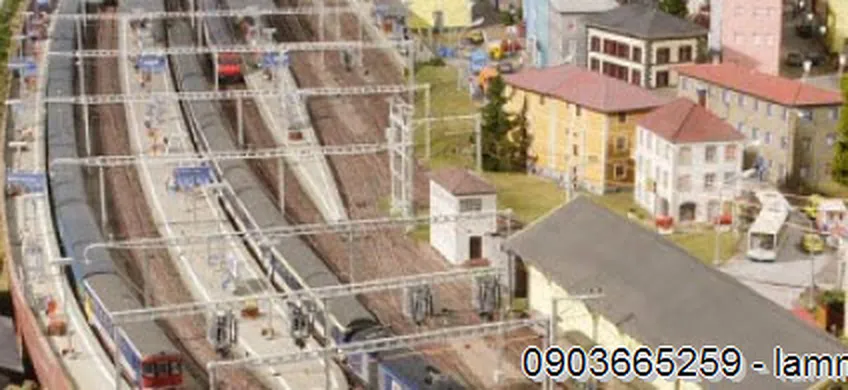 Tham quan trung tâm mô hình kiến trúc Miniatur Wunderland Phần 1 - mô hình với 700 chiếc xe lửa