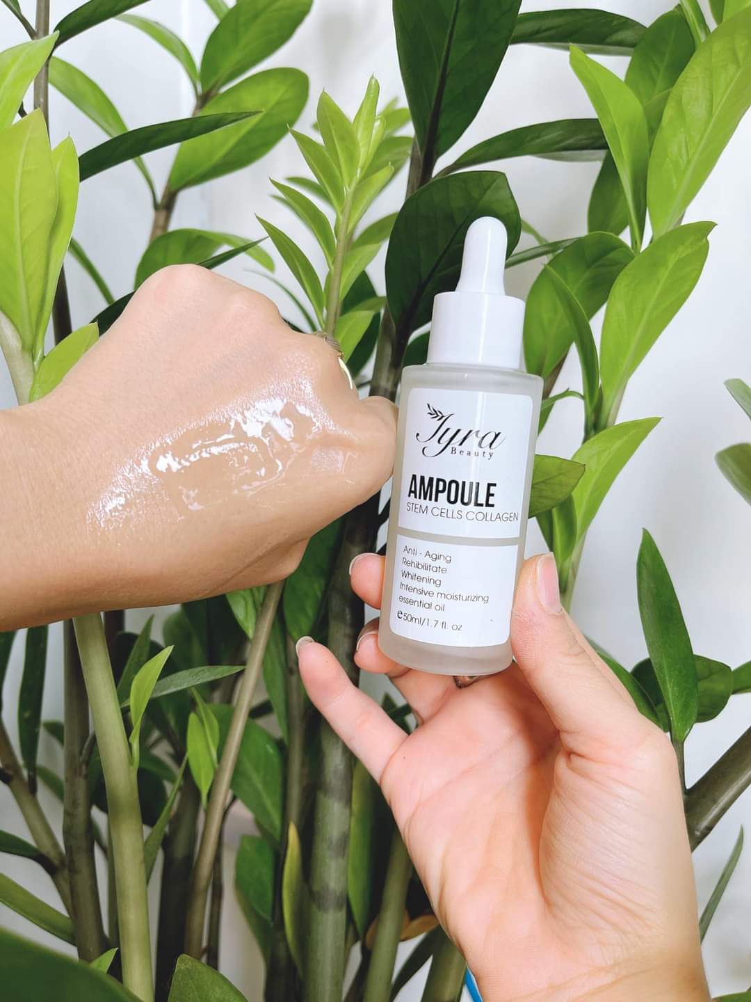 Serum Tế Bào Gốc Ampoule Tyra Nhau Thai Cừu Collagen Tinh chất Ampoule Tyra với Collagen, Nhau Thai Cừu và Tinh Dầu Bơ giúp nuôi dưỡng làn da mềm mại, khỏe đẹp.