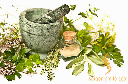 Bột mask thảo dược Thanh Trang: Làm sạch và dưỡng da “2 trong 1” Bột mask thảo dược Thanh Trang: Làm sạch và dưỡng da “2 trong 1”