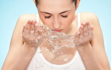 Rượu thuốc trị mụn Thanh Trang: Cách gọi sai lầm Rượu thuốc trị mụn Thanh Trang: Cách gọi sai lầm