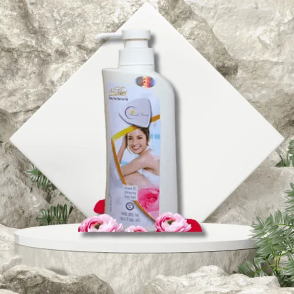 Sữa Tắm Dưỡng Sáng Da Thanh Trang