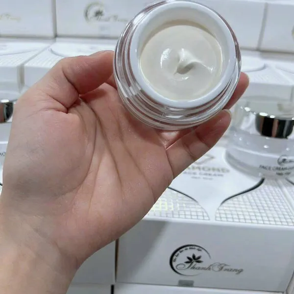 Kem Diamond Face Thanh Trang