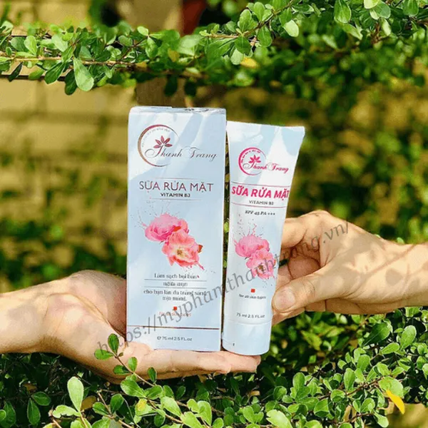 Sữa Rửa Mặt Vitamin B3 Thanh Trang