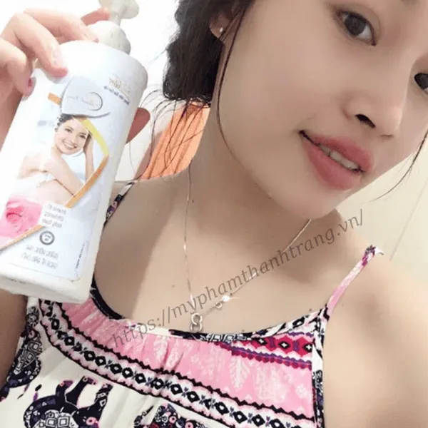 Sữa Tắm Dưỡng Sáng Da Thanh Trang