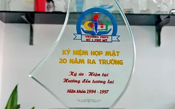 Công ty sản xuất “Kỷ niệm chương học sinh giá rẻ” chất lượng, uy tín!