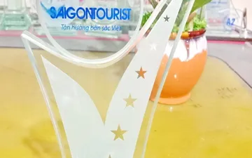 Tân Nhật Minh - Chuyên Nhập Khẩu Và Làm Cúp Thủy Tinh Chất Lượng Cao