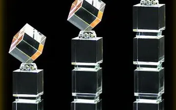 Cơ sở sản xuất cúp pha lê ở Hồ Chí Minh?