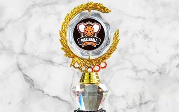 Cúp Pickleball Đẹp – Biểu Tượng Của Chiến Thắng Và Đẳng Cấp