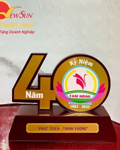 Kỷ niệm chương số năm 40, Xưởng làm kỷ niệm chương