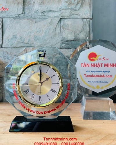 Kỷ niệm chương đồng hồ đẹp