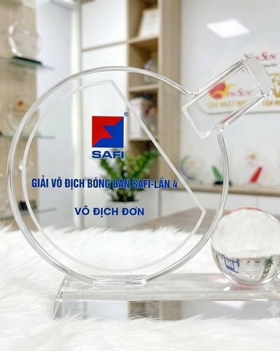 Cúp Bóng Bàn Pha Lê - Mẫu Đẹp Làm Theo Yêu Cầu