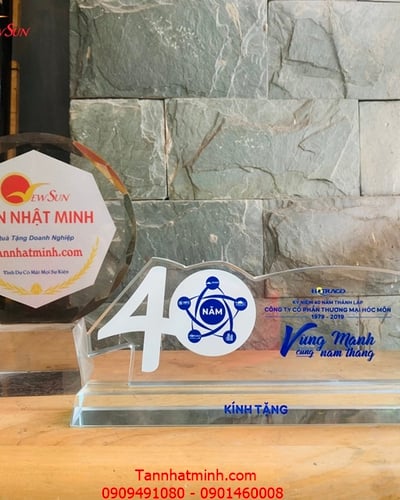 Kỷ niệm chương số năm 40