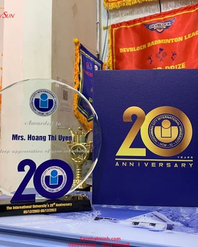 Kỷ niệm chương số 20 , 20 năm thành lập đoàn