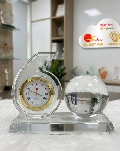 Kỷ niệm chương số năm 60