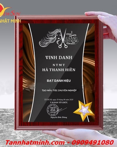 Sản Xuất Bảng Vinh Danh Nhân Viên Học Sinh Xuất Sắc