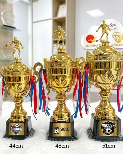  Cúp Bóng Đá Kim Loại Vương Miện Khía