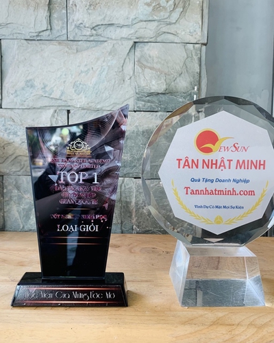 Các Mẫu Kỷ Niệm Chuong - Đẹp Và Nơi Sản Xuất Uy Tín