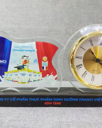 Mẫu Kỷ niệm chương, Xưởng sản xuất pha lê thủy tinh - 14
