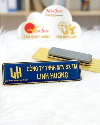 Bảng Tên Nhân Viên Cài Áo - Đồng In UV, Nam Châm