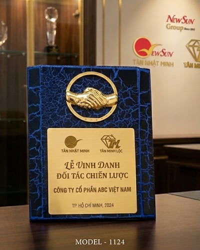 In Biểu Trưng Gỗ - Top Các Mẫu Mới Lạ (1124)