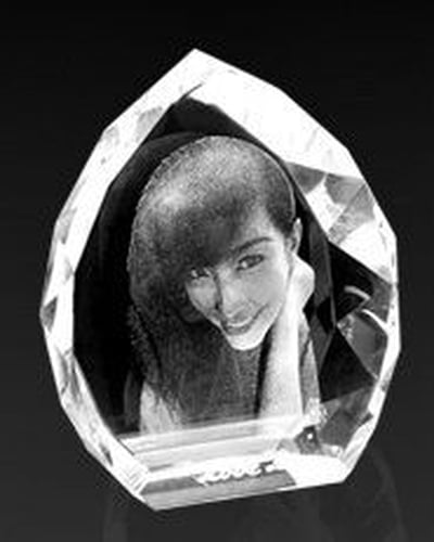 Pha Lê 3d, Khắc in ảnh 3d lên pha lê 