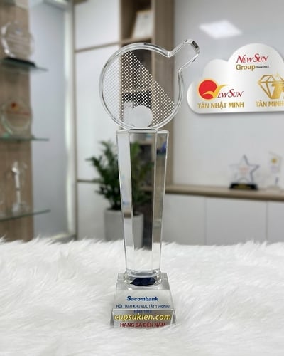 Cúp pha lê bóng bàn thịnh hành