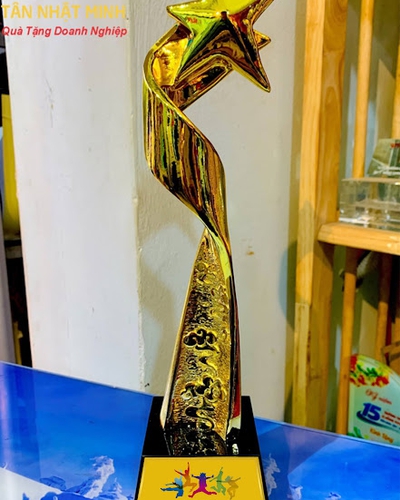 TOP Các Mẫu: Cúp Dance Đẹp - Giá Rẻ