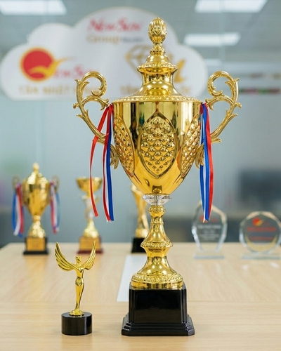 Cúp Thể Thao, Cúp Kim Loại - SIÊU TO SIÊU VIP - 80 CM