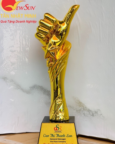 Cúp mạ vàng, cúp lưu niệm, 4