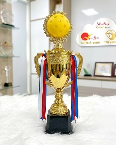 Cúp Nhựa Múi Dưa Pickleball Chóp Bông Lúa 